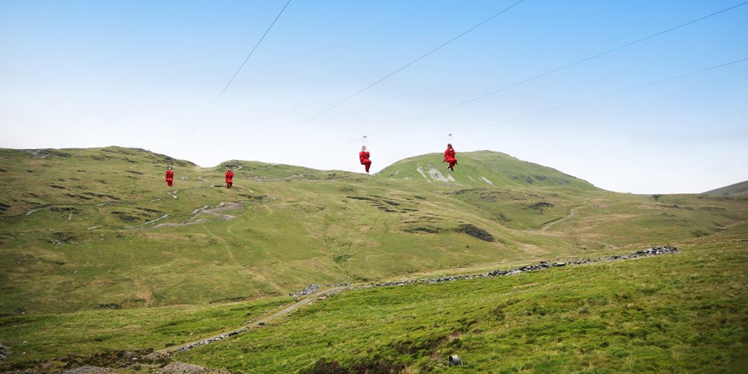 £65 Zipline and caving adventure in Snowdonia, save 31 Travelzoo