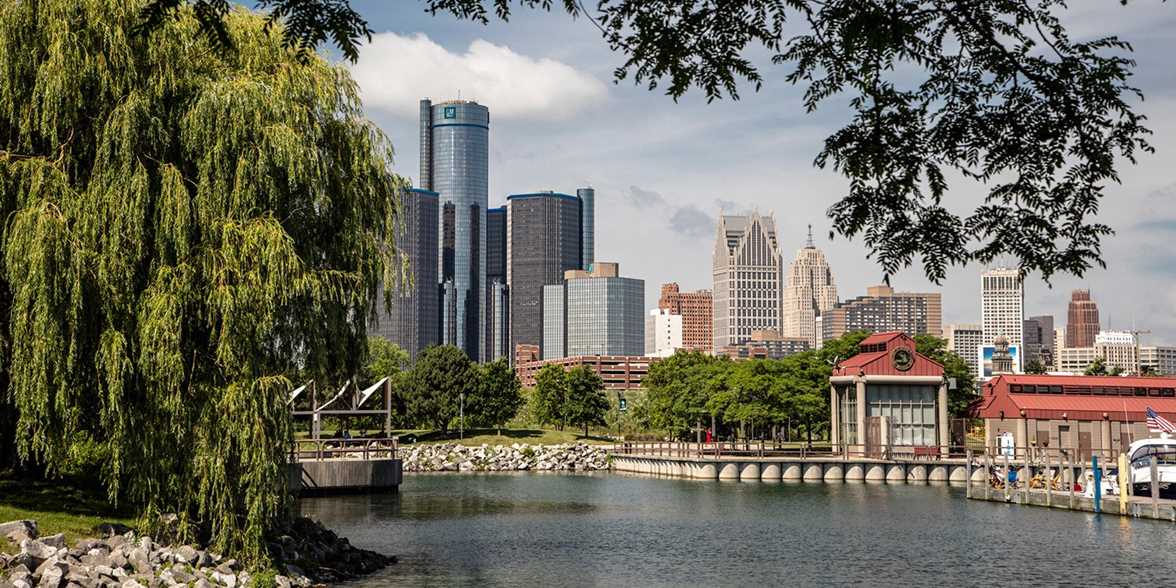 Detroit 2 Night Trip Incl Hotels Flights Travelzoo Hotels Flights