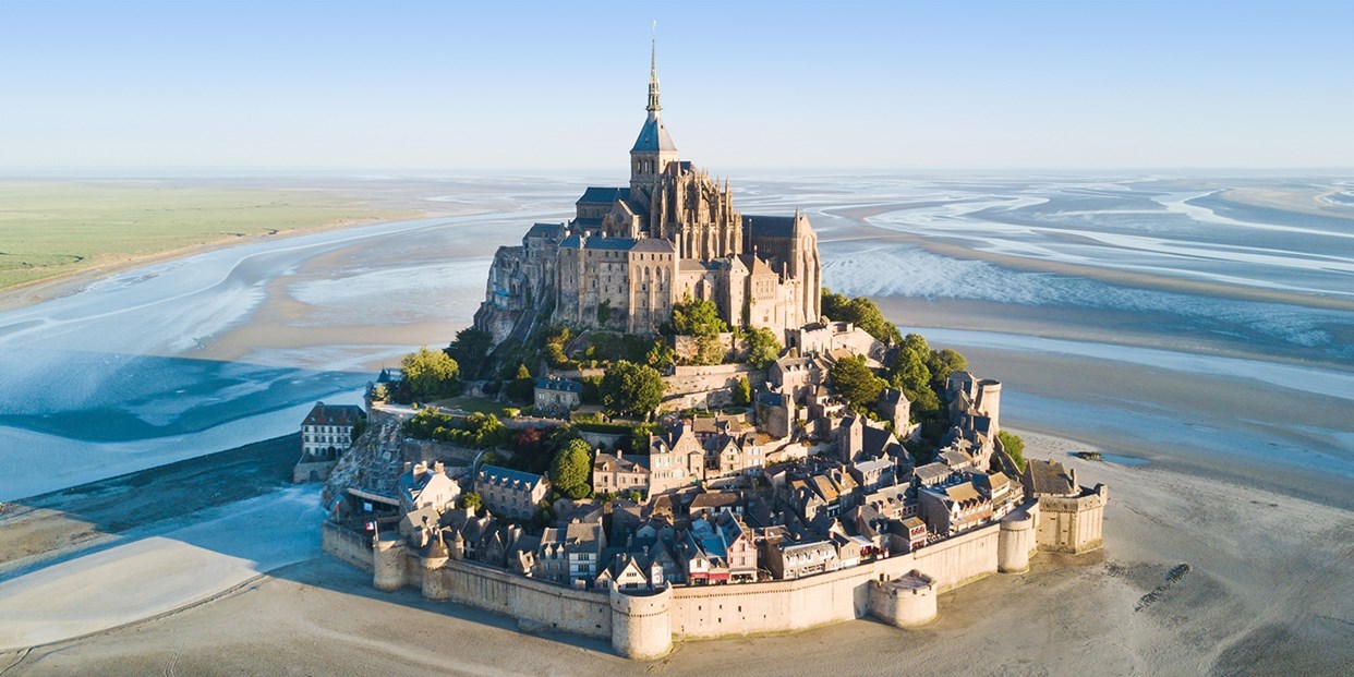 Hôtel Original Les Quatre Salines, Baie du Mont Saint-Michel Sud -- Roz-sur-Couesnon, France