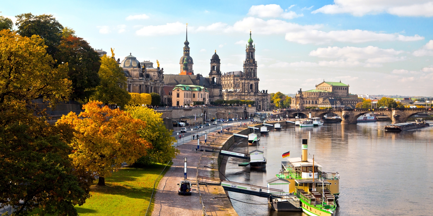 Altstadtblick mit Augustusbrücke | Travelzoo