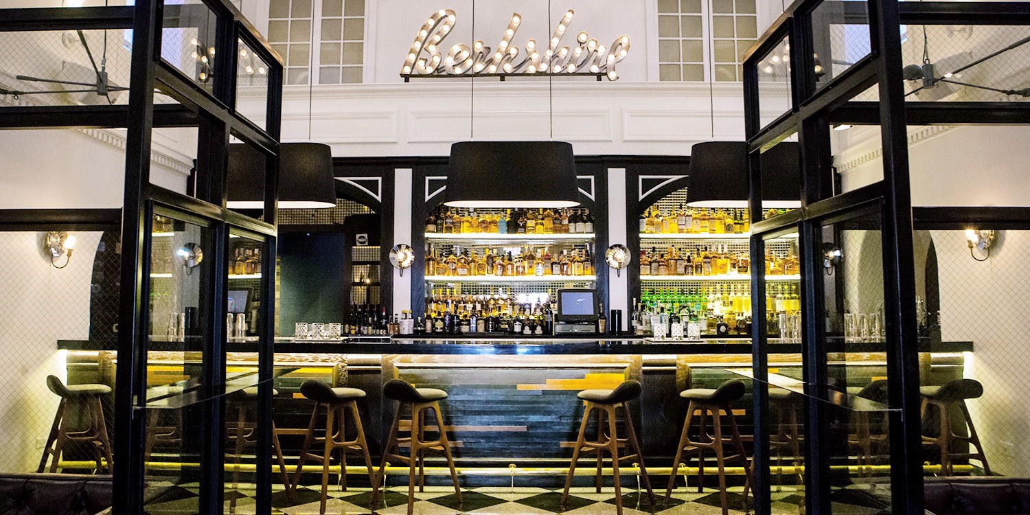 Acme Hotel Company Chicago Travelzoo