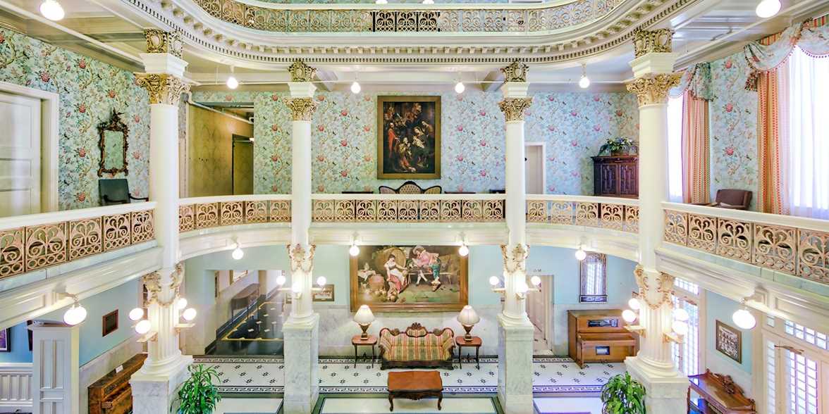 Menger Hotel Travelzoo