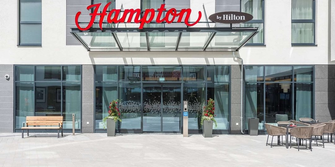 Deutsche Bahn Promotion Hampton by Hilton Munich City