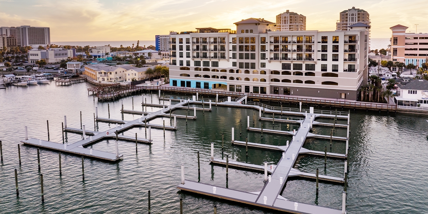 Courtyard By Marriott Clearwater Beach Travelzoo   Tzoo.hd.127484.10556.1171759.CourtyardClearwaterBeachMarina Cp 