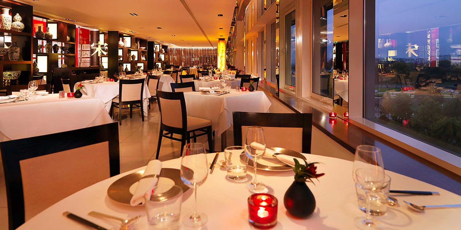 Royal Garden Hotel | Travelzoo
