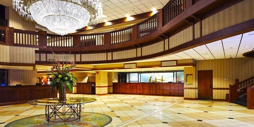 Galt House Hotel | Travelzoo