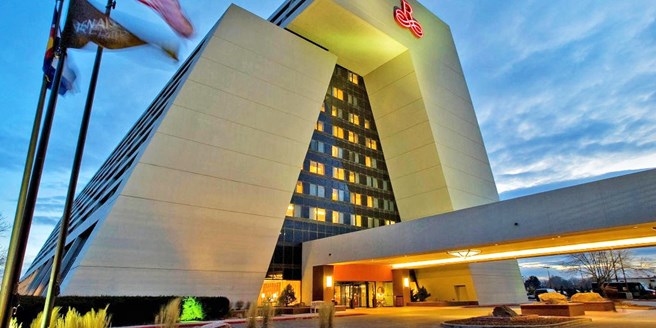 Renaissance Denver Stapleton Hotel Travelzoo Renaissance Denver Stapleton Hotel Co