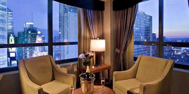 Why You Should Your Holiday Bonus On New Year S Eve In Nyc Doubletree Suites By Hilton New York Times Square Midtown