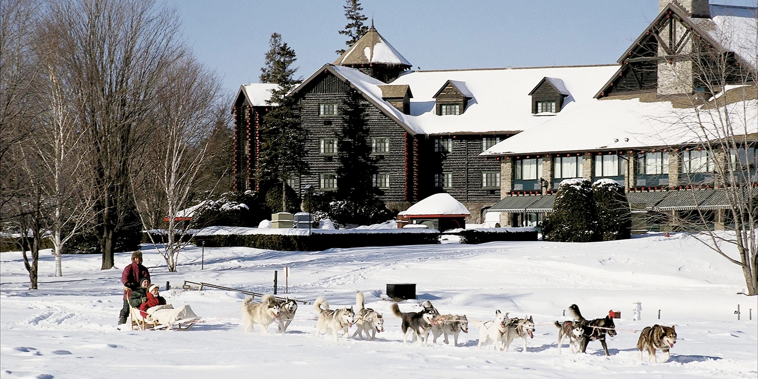 Fairmont Le Chateau Montebello Travelzoo