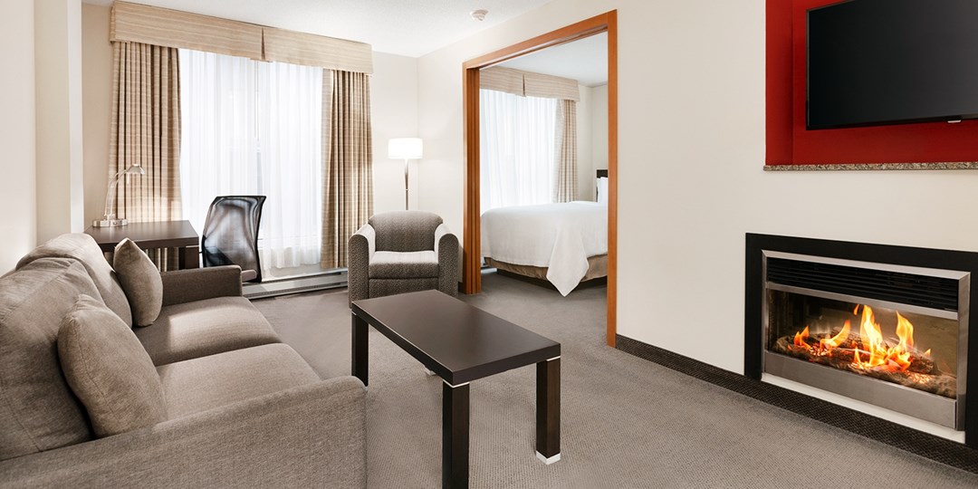 Embassy Suites Montreal | Travelzoo