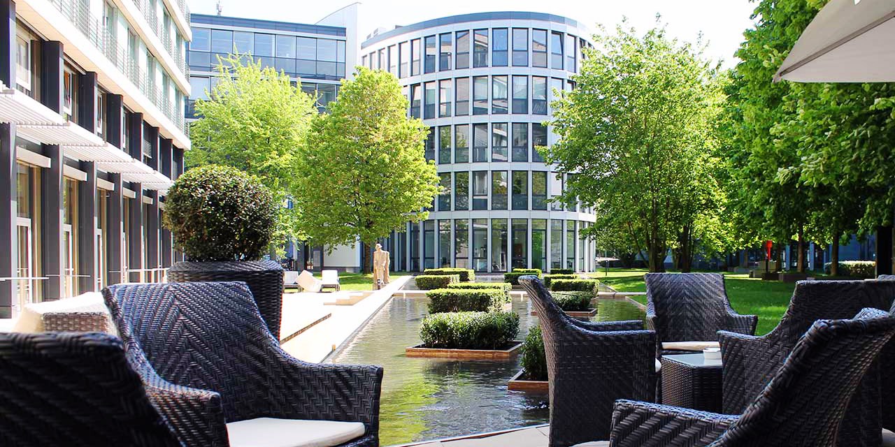 Radisson Blu Hotel, Cologne | Travelzoo