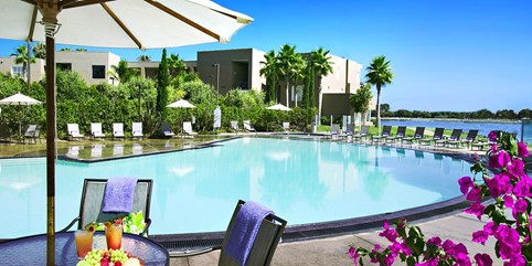 Los Angeles Southern California Hotel Deals Travelzoo 91 134 Waterfront San Go Hotel Save 25 Mission