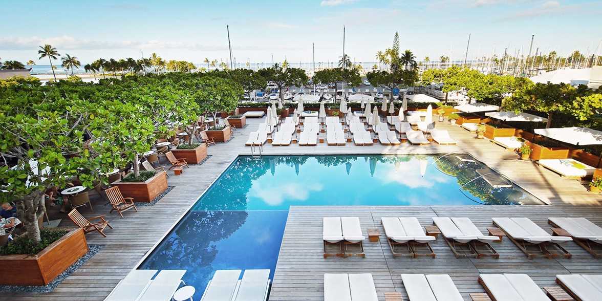 The Modern Honolulu Travelzoo 179 199 Hawaii Luxe Waterfront Waikiki Hotel 45 Off