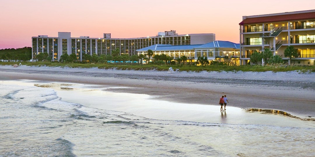 Doubletree Resort by Hilton Myrtle Beach Oceanfront | Travelzoo