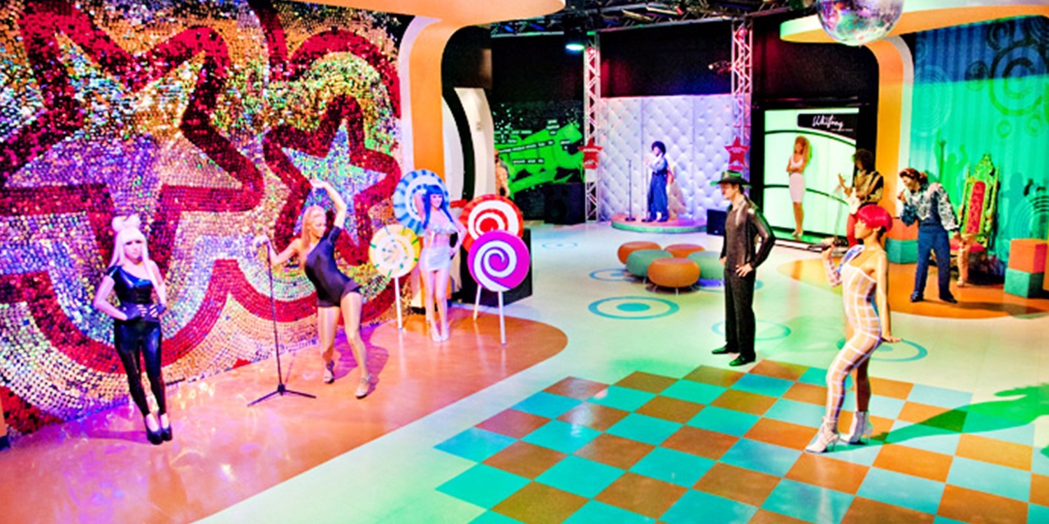 22.50 Madame Tussauds Vegas Ticket & Souvenir Wax Hand Travelzoo