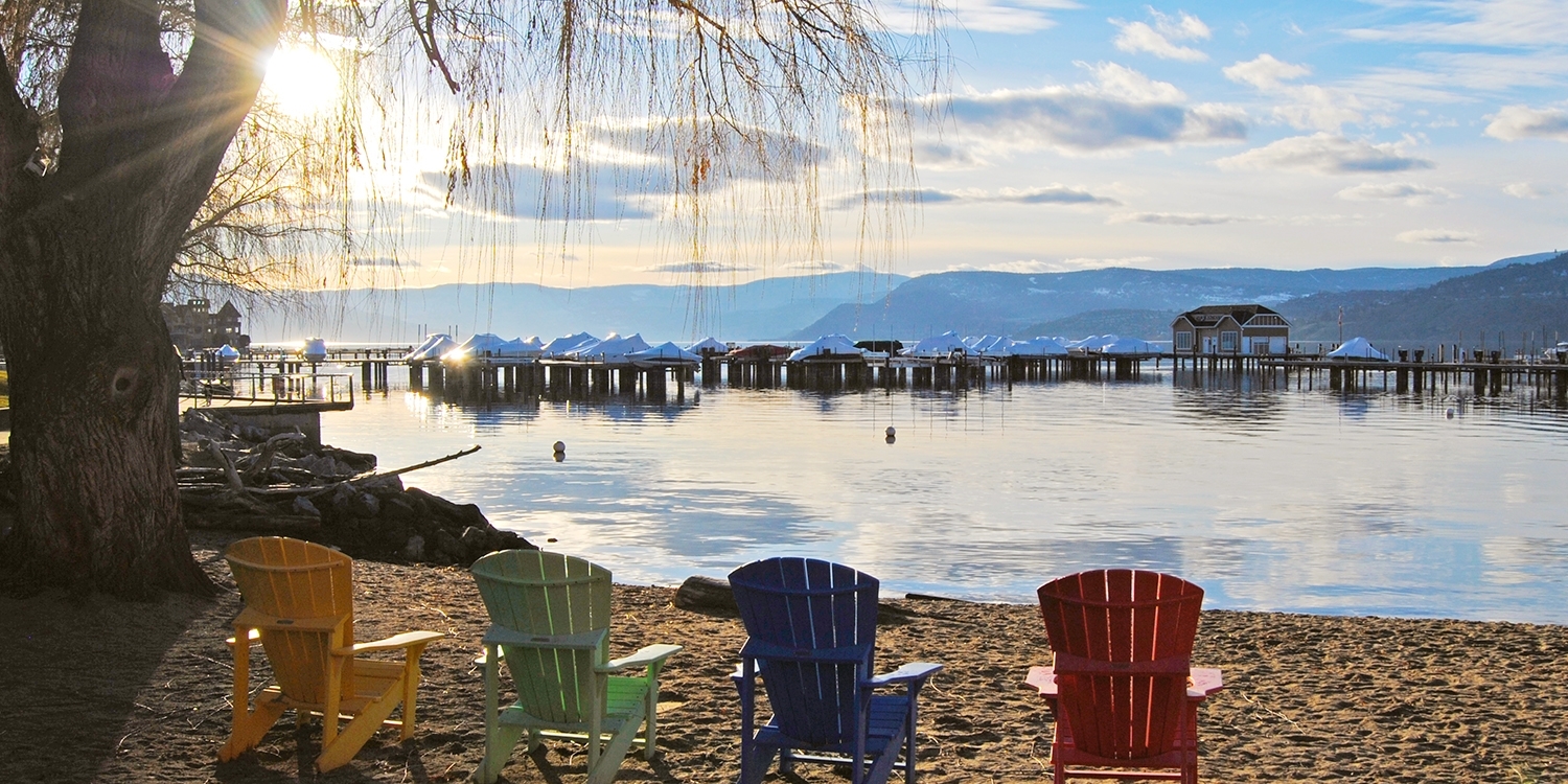 £106 &ndash; Okanagan: winter waterfront getaway with wine -- Kelowna, Canada