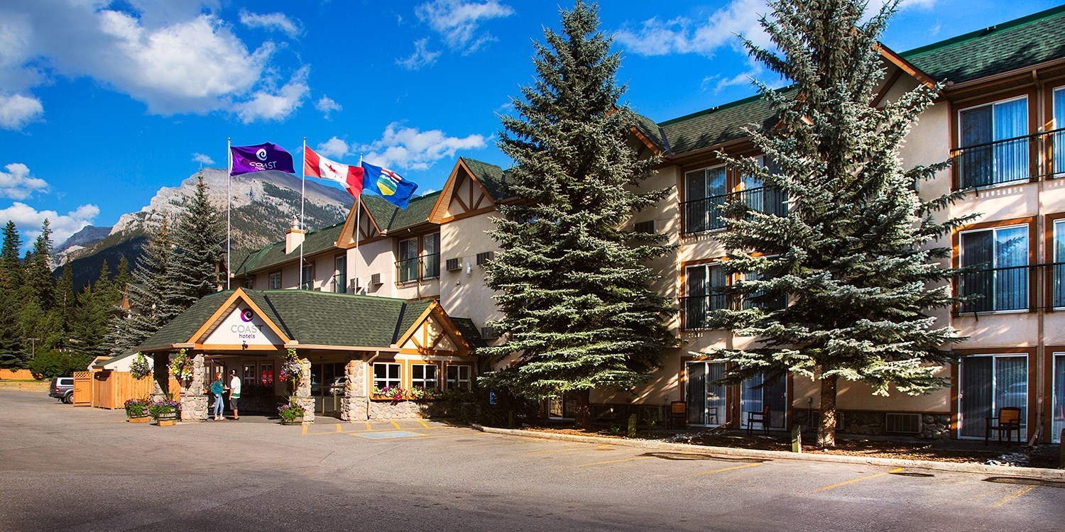 Coast Canmore Hotel & Conference Centre | Travelzoo