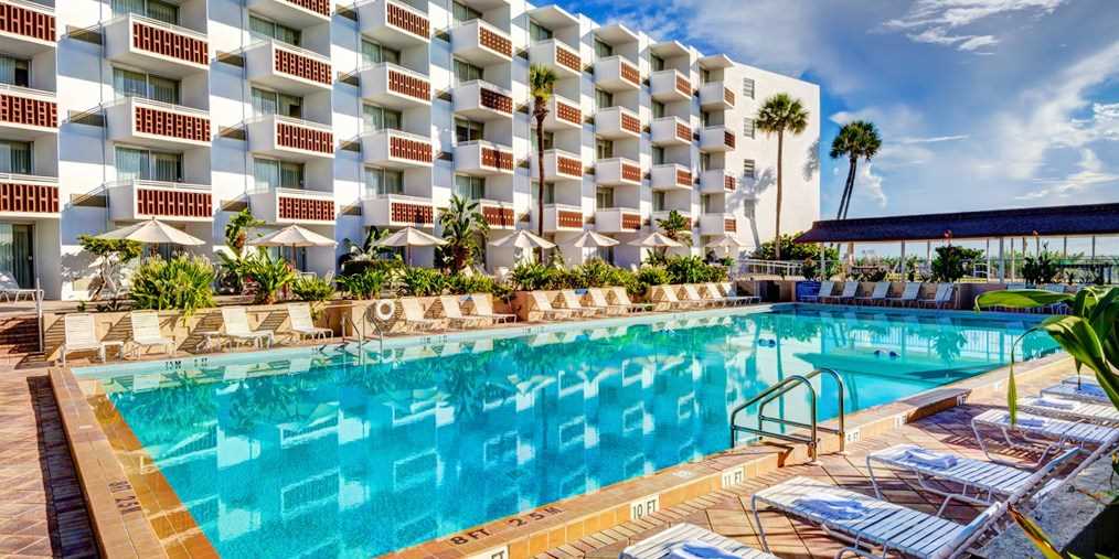 Best Western Aku Tiki Inn Travelzoo Best Western Aku Tiki Inn Daytona Beach Fl