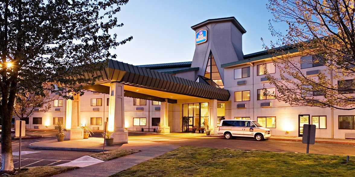 Best Western Inn At The Meadows Travelzoo Best Western Inn At The Meadows Portland Or