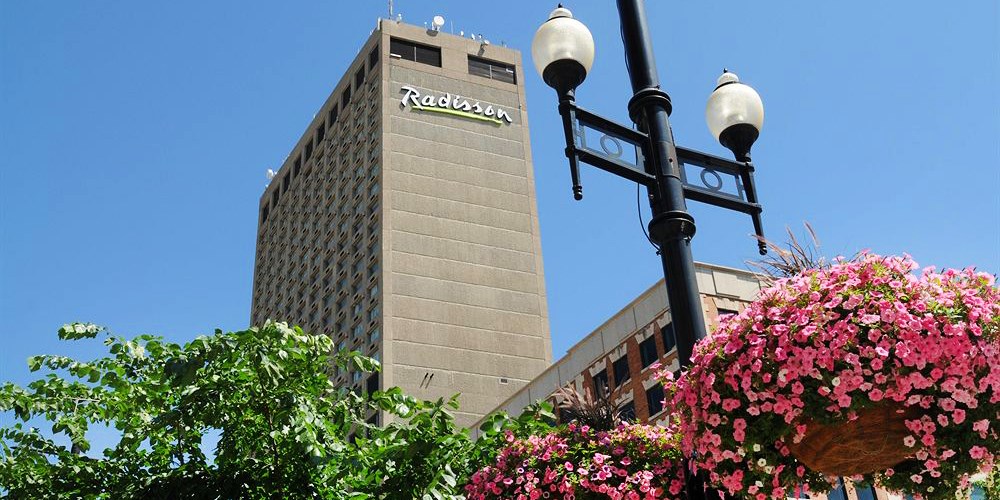 Radisson Hotel Winnipeg Downtown Travelzoo