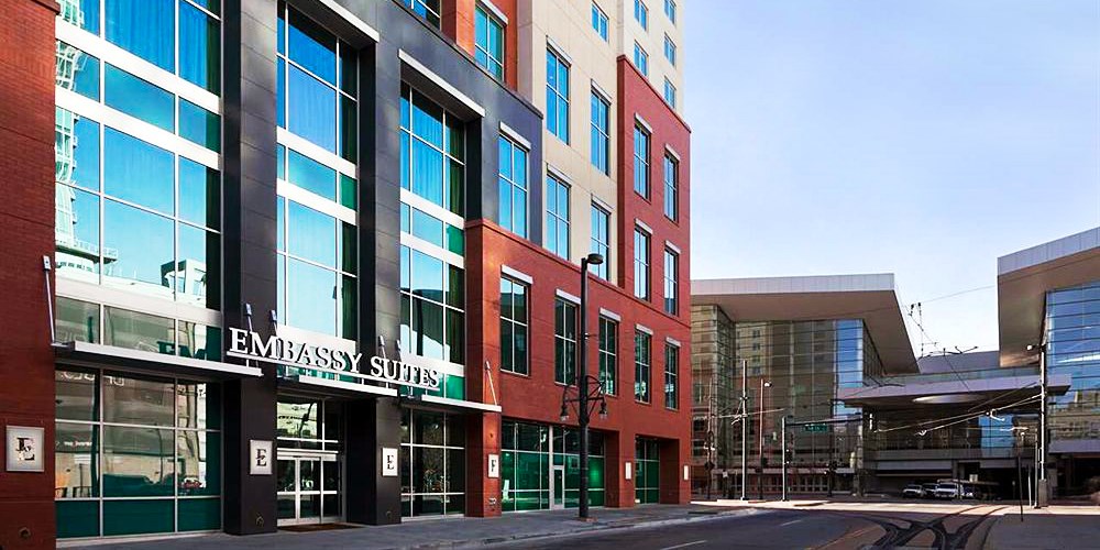 Embassy Suites Denver Downtown Convention Center Travelzoo   Tzoo.hd.85292.3136.376783.FrontEmbassySuitesDenver DowntownConventionCenter 