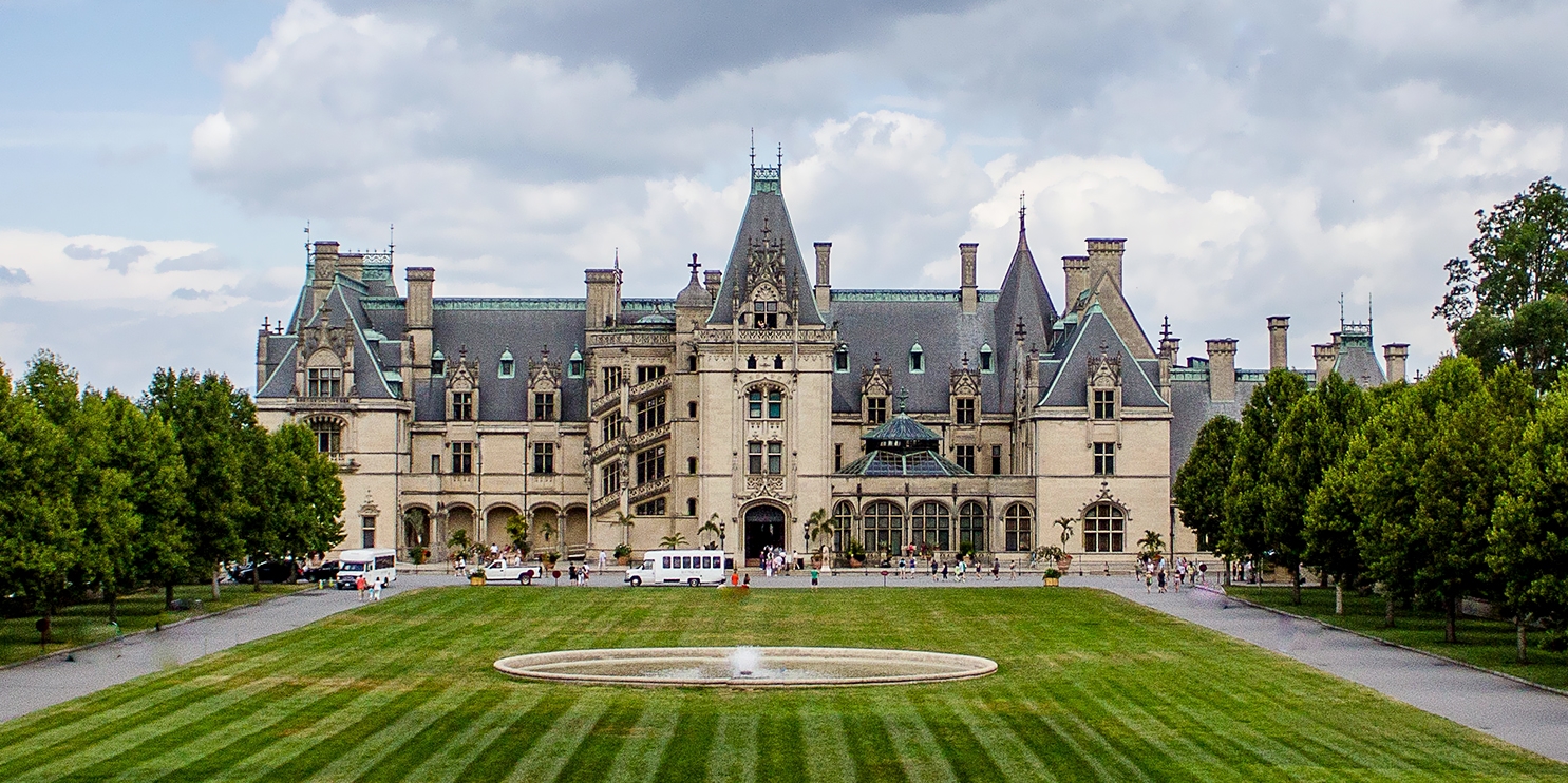 Village Hotel on Biltmore Estate | Travelzoo