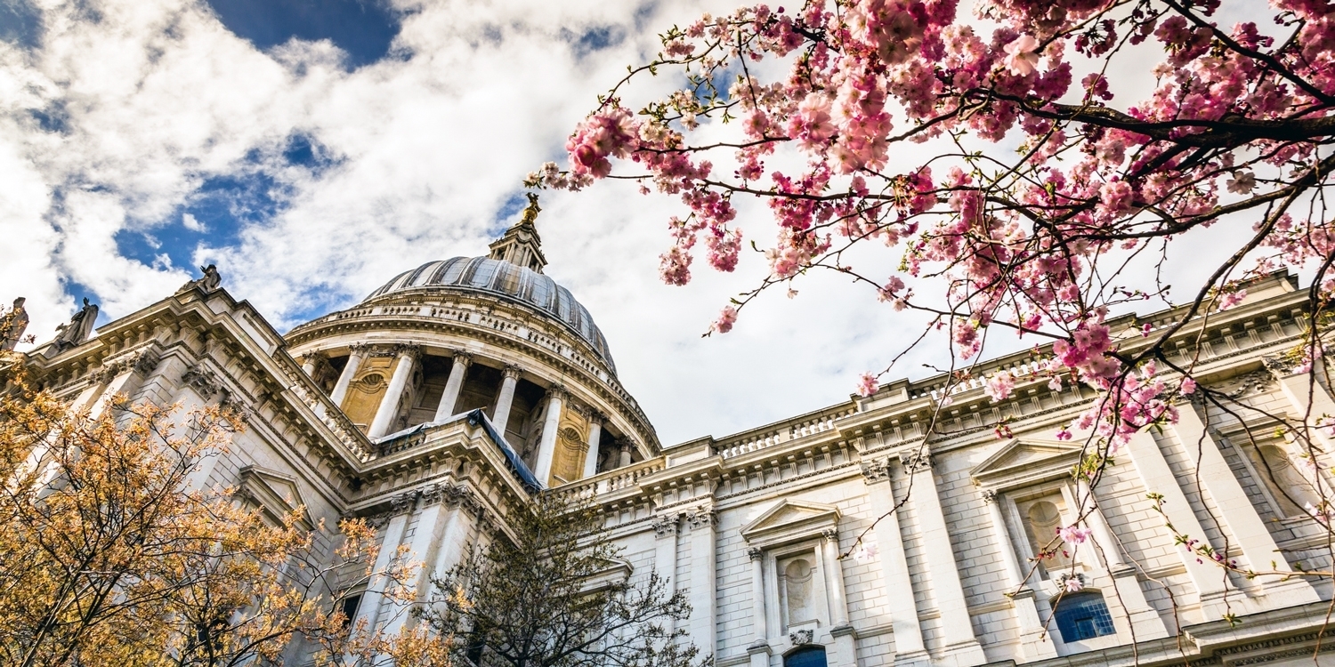 The hotel is a few minutes' walk from one of the capital's best-loved and most immediately recognisable landmarks, St Paul's Cathedral