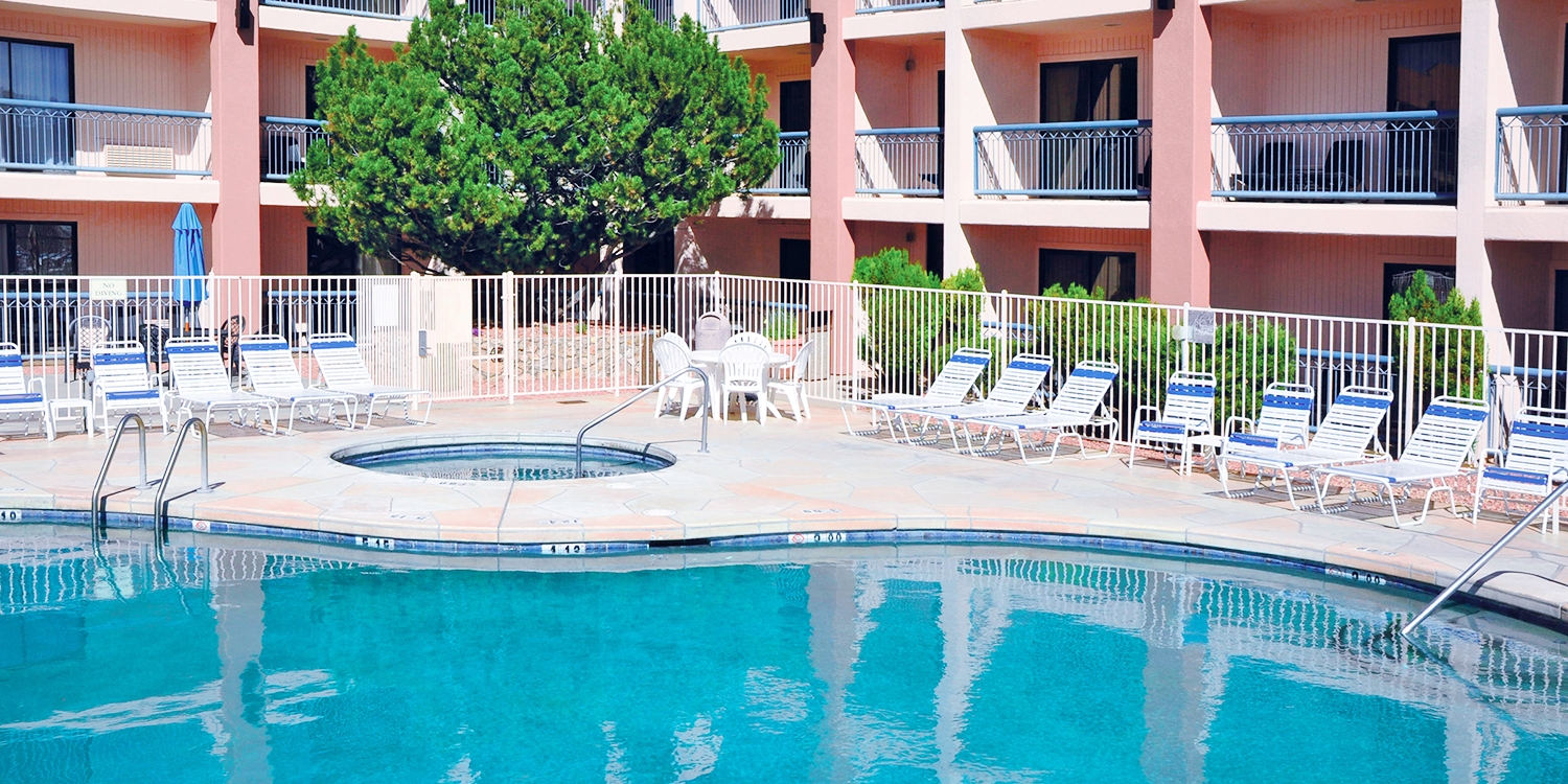 grand canyon plaza hotel