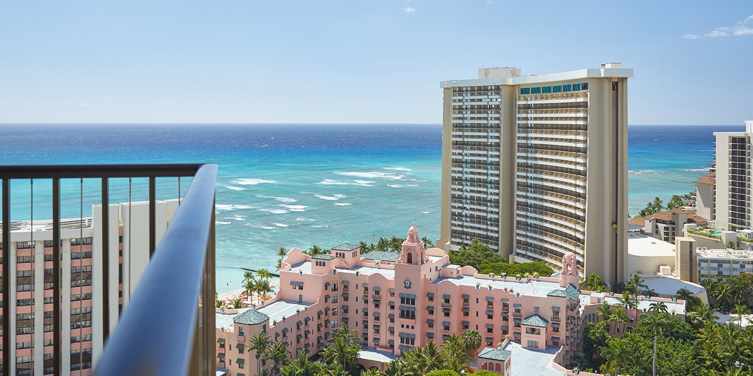 Waikiki Beachcomber By Outrigger | Travelzoo